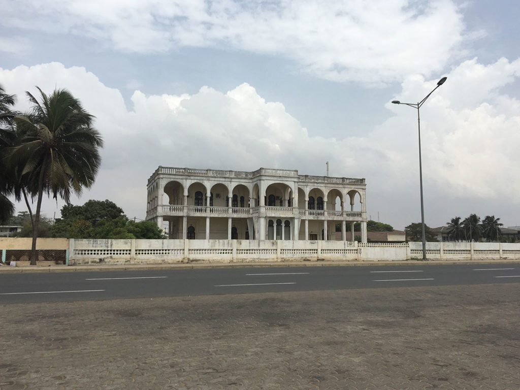 Der Gouverneurspalast in Lome aus der deutschen Kolonialzeit.